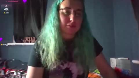 Snapshot of bunniexoxoxo chatting on October 2025 08:07:01 PM BunnieXOXOXO online show from October 2025 08:07:01 PM