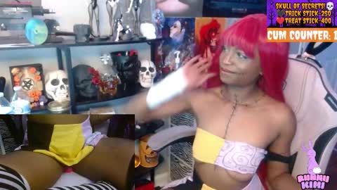 Snapshot of bunniikimi chatting on October 2025 01:34:01 PM Bunnii Kimi online show from October 2025 01:34:01 PM