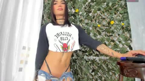 Angela Santini online show from March 2025 08:20:02 AM