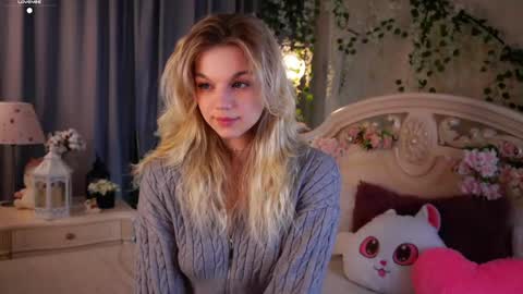 Jessica online show from November 2025 02:16:02 PM