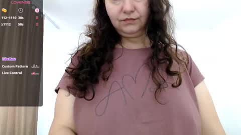 Emma online show from November 2025 09:41:01 AM