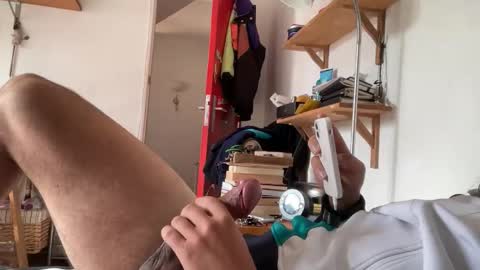 Snapshot of butolina chatting on February 2026 03:33:01 PM butolina online show from February 2026 03:33:01 PM