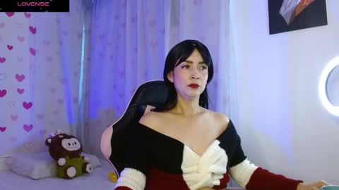 Snapshot of butterfly_xo chatting on June 2026 07:36:01 PM Antonella online show from June 2026 07:36:01 PM