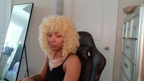 butterfly booty online show from December 2025 03:52:02 PM