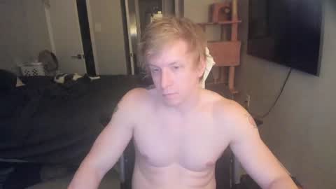 Snapshot of c00ki3m0nstr chatting on August 2026 02:25:01 AM c00ki3m0nstr online show from August 2026 02:25:01 AM