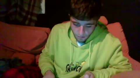 Snapshot of c2cv33x chatting on December 2024 08:37:02 PM tu papii online show from December 2024 08:37:02 PM