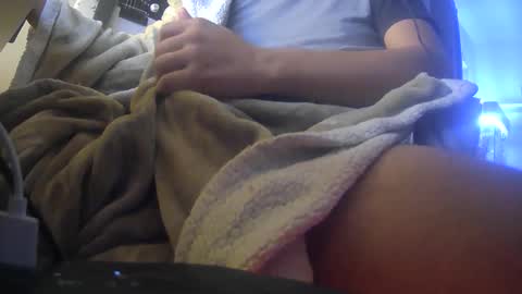 Snapshot of cachicho81 chatting on May 2026 01:22:02 AM cachicho81 online show from May 2026 01:22:02 AM