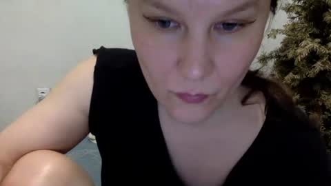 Snapshot of caffeinated_lamb chatting on April 2026 05:54:01 PM Lamb online show from April 2026 05:54:01 PM