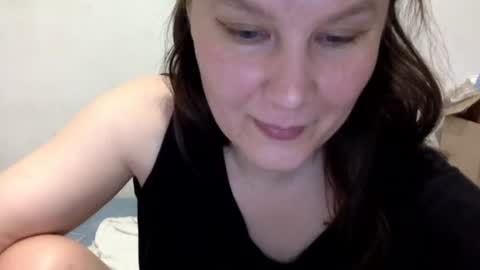 Snapshot of caffeinated_lamb chatting on June 2026 06:10:02 PM Lamb online show from June 2026 06:10:02 PM