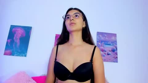 cailin_dione online show from April 2026 03:21:01 AM