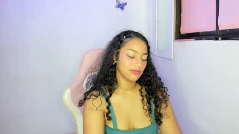 cailyn_dolls_ online show from November 2025 05:31:01 PM