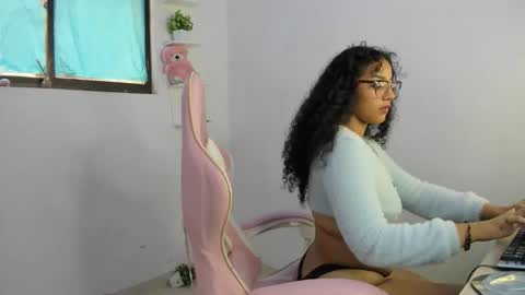 karina online show from October 2025 04:16:01 PM