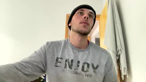 Snapshot of caioba2025caio chatting on November 2025 02:17:01 PM caioba2025caio online show from November 2025 02:17:01 PM