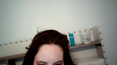 Snapshot of caitie__citrine chatting on December 2024 07:06:01 PM Caitie Citrine online show from December 2024 07:06:01 PM