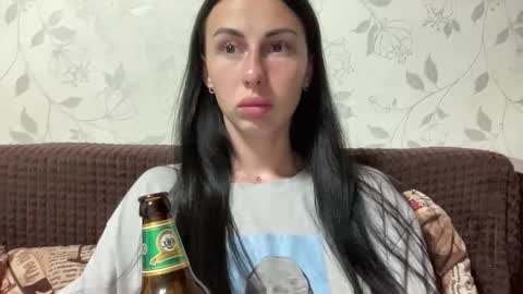 Anna online show from September 2025 08:43:01 PM