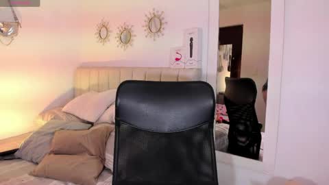 NORA online show from May 2026 08:55:01 AM