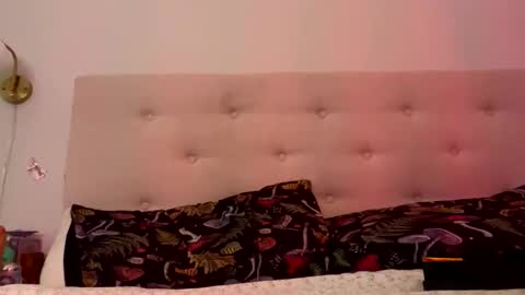 SG Baby online show from December 2025 03:01:01 AM