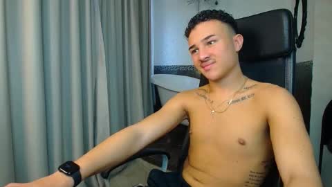 Snapshot of callumpike chatting on November 2025 10:59:02 AM CallumPike online show from November 2025 10:59:02 AM