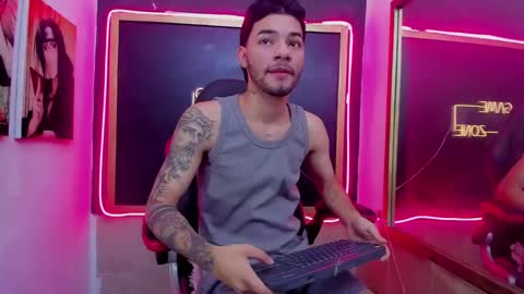 Calvin online show from October 2025 04:02:01 AM