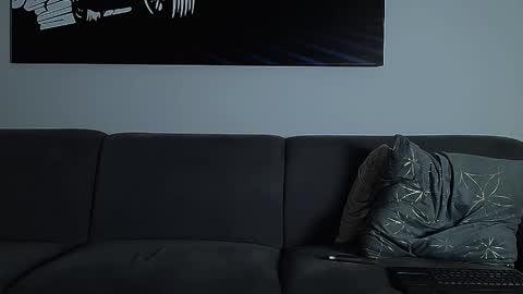 Calvin  online show from October 2025 10:25:02 PM