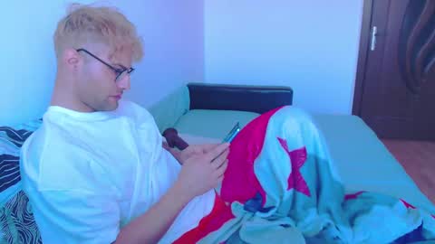 Snapshot of calvinjohnlad chatting on January 2025 06:31:02 AM Calvinjohnlad online show from January 2025 06:31:02 AM