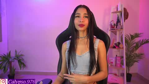 Snapshot of calypso_and_ge1 chatting on January 2025 01:05:02 AM Calypso and Kayla online show from January 2025 01:05:02 AM