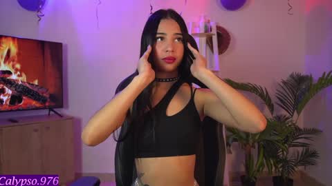 Snapshot of calypso_and_ge1 chatting on January 2025 05:33:01 PM Calypso and Kayla online show from January 2025 05:33:01 PM