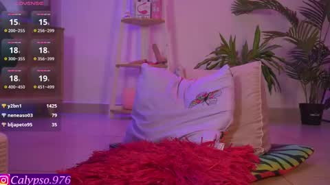 Snapshot of calypso_and_ge1 chatting on February 2025 09:46:01 PM Calypso and Kayla online show from February 2025 09:46:01 PM