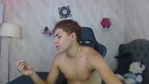 cam_sexyboy online show from September 2025 01:07:02 AM