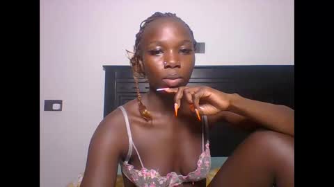 Snapshot of camclit chatting on June 2026 12:16:02 PM Princess online show from June 2026 12:16:02 PM