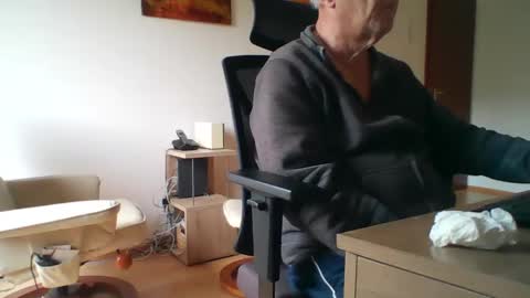 camcologne online show from January 2026 10:31:02 AM