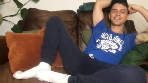 Snapshot of camdoattitude chatting on October 2025 12:33:01 PM CamDoAttitude online show from October 2025 12:33:01 PM