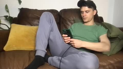 Snapshot of camdoattitude chatting on April 2026 09:15:01 PM CamDoAttitude online show from April 2026 09:15:01 PM