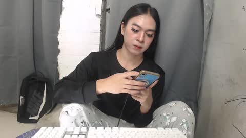Snapshot of camela_star chatting on December 2024 10:21:01 AM camela_star online show from December 2024 10:21:01 AM