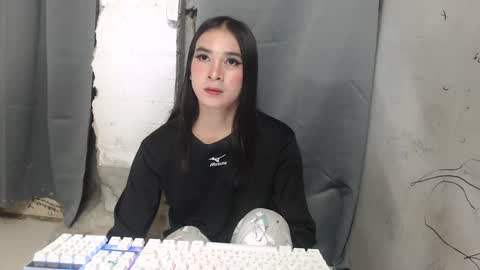 Snapshot of camela_star chatting on December 2024 12:44:02 AM camela_star online show from December 2024 12:44:02 AM