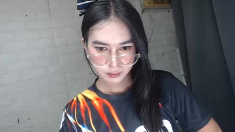 Snapshot of camela_star chatting on February 2025 09:52:01 PM camela_star online show from February 2025 09:52:01 PM