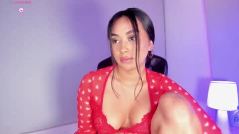 Snapshot of cameliaa_smiith chatting on March 2025 07:14:02 AM Camelia Smith online show from March 2025 07:14:02 AM