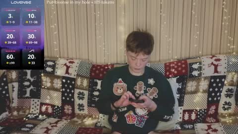 Snapshot of cameron_crowly chatting on December 2024 06:06:02 AM Cameron online show from December 2024 06:06:02 AM