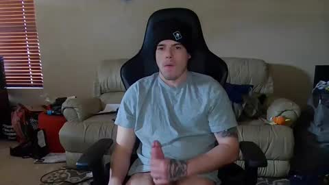 Snapshot of camerondt chatting on March 2025 08:52:01 PM camerondt online show from March 2025 08:52:01 PM