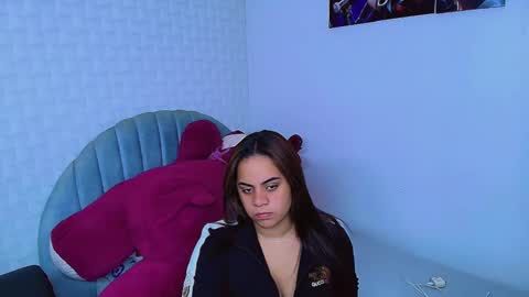 Snapshot of cami_bunnygirlx chatting on April 2026 09:46:01 PM CAMI online show from April 2026 09:46:01 PM