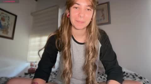 Snapshot of camii19y chatting on April 2026 03:14:02 PM camii19y online show from April 2026 03:14:02 PM