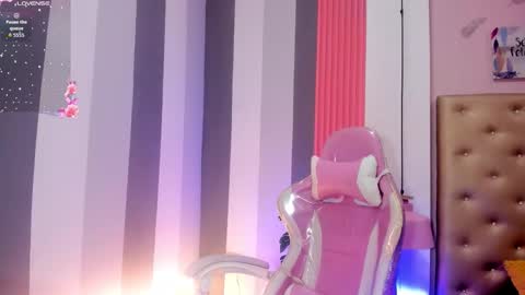 Snapshot of camii_raux chatting on November 2025 03:27:02 AM CA M I online show from November 2025 03:27:02 AM