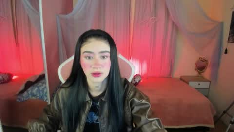 Snapshot of camiilaatorres chatting on December 2025 02:41:01 AM camila online show from December 2025 02:41:01 AM