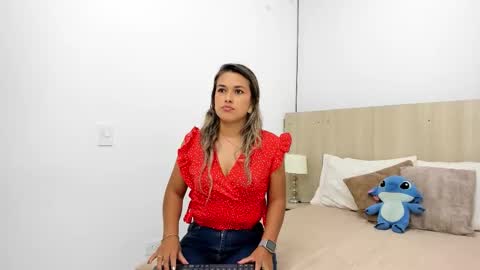 Snapshot of camila_borbon chatting on October 2025 11:11:01 AM camila Borbon online show from October 2025 11:11:01 AM