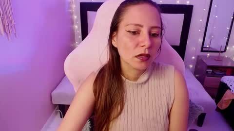 Snapshot of camila_delarosa chatting on June 2026 04:42:02 PM camila online show from June 2026 04:42:02 PM