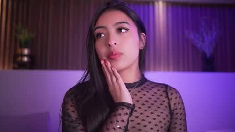 Camila online show from November 2025 04:17:02 AM