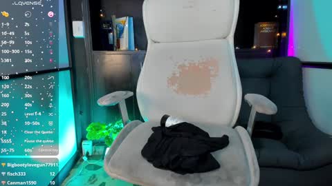 Snapshot of camila_harperr chatting on December 2024 07:46:01 AM C A M I L A online show from December 2024 07:46:01 AM