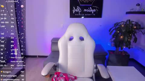 Snapshot of camila_harperr chatting on March 2025 07:19:01 AM C A M I L A online show from March 2025 07:19:01 AM