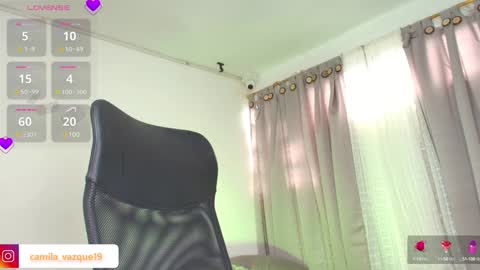 Snapshot of camila_hott1 chatting on December 2024 08:05:02 PM Cami vazques online show from December 2024 08:05:02 PM