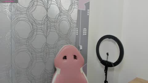 Camila  online show from January 2025 03:18:02 AM